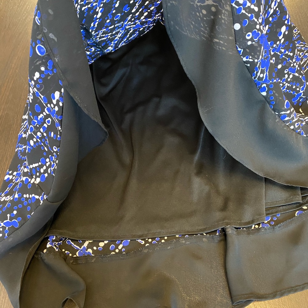 🔥$0 Bargain Bin🔥Skirt - Picture 3 of 10